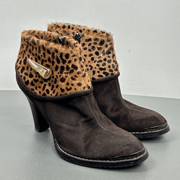 Donald J Pliner Suede Leopard Print Boots - Picture 1 of 9
